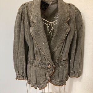 Chic Women's Gray Blazer with Ruffle Trim